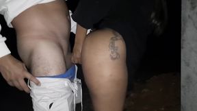 Client with no cash did anal on the street