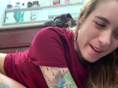 Real amateur teen plays with toy on her sweet pussy