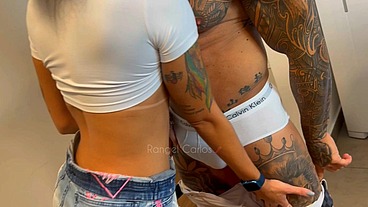 Fui pedir açúcar ao Gringo e acabou arregaçando minha bucetinha