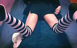 I fiddled with my penis with a vibrator, and it really took me 30 seconds heartsheartshearts I was