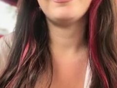 Love Chat Big Boobs Brunette Masturbating For Cam