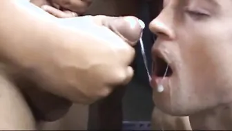 Amateur Gay Blowjob and Anal in Public Arcade