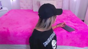 touch me improperly and make me cum !!! blowjobs with my dildo cum