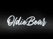 i'm relaxing at the jacuzzi waiting for you