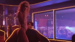 Showgirls:striptease scene(1995)