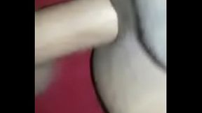 Cogi&eacute_ndose a mi hermano