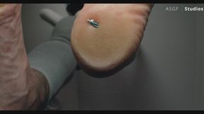 Chicana CRUSHES her tiny client under her BARE SOLES! GIANTESS STOMP! Part 2! - MOV