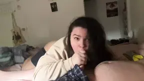 Amateur couple's big lips fail to handle massive cum compilation