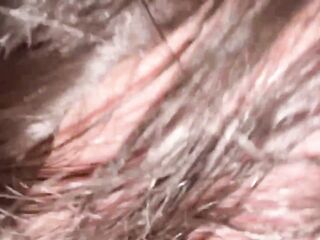 Mi vecina haciendome acompañandome en casa, se comio todo mi coño delicioso