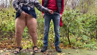 Curvy mother-in-law knows how to attract the attention of her lustful son-in-law