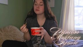 Princess Mukbang Ignore