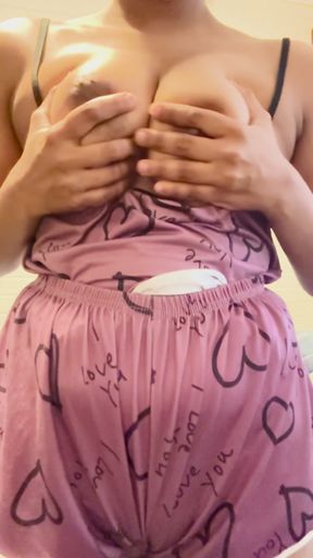 Indian baby girl is horny in the morning making hot sound big nipples in nightwear sexy girl waiting for boyfriend