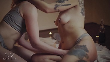 Charlie Forde Gets On All Fours & Gets Finger Fucked By Violet Devine!