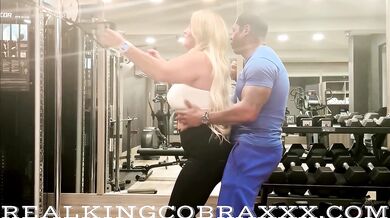 Preston Lee gets after hour session with the KING