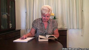 British grannies Savana and Sandie still need masturbation