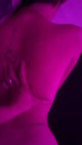 NO PARES POR FAVOR - Me follo a mi amiga por el ano