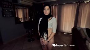 Tattooed Muslim gets creampie after sucking cock and good pussy pounding.