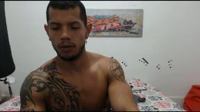 Latino Guy Jerks His Cock in Twenty Five Minutes