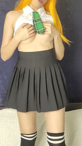 Shy body show