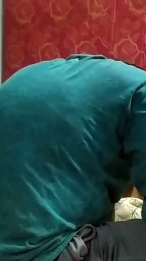 Indian Bhabhi Real Homemade Desi Hot Sex with Xmaster on Indian Sex Xvideo   Clip 1