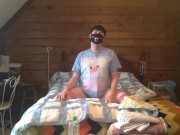 19 year old femboy makes first video
