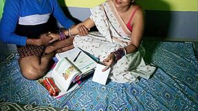 हॉट सेक्सी देसी प्राइवेट ट्यूटर के साथ चुदाई ! हिंदी टॉकिंग के साथ