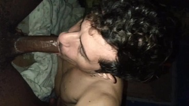 Mamei gostoso o africano mega dotado de 24 CM e depois meti gostoso no rabo dele