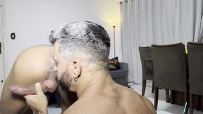 o papa littlex43 musculoso macho mas seu filho ,gabriel , nao aceitava nada disso. o jovem estava cansado e so queria ficar n...