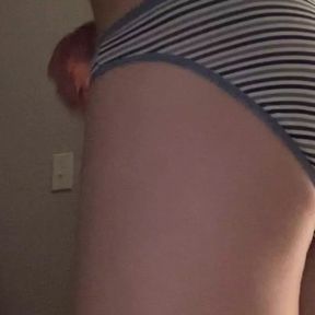 Cd trying on panties