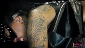 the kinky slut queen  dark dea  submits and fucks her pig !!! (bondage,fetish,deepthroat,anal,fisting,dp)