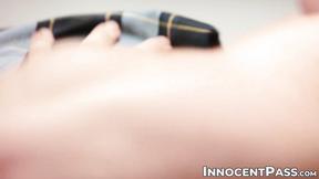 ”Sexy coach TJ Cummings offers shaft for a ride with horny Chi chi Medina”