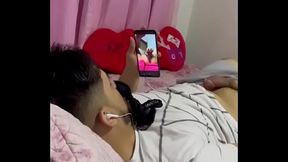 me pillaron masturbandome y me dieron vagina como castigo