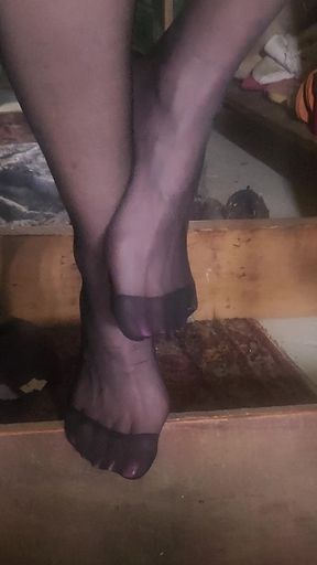 Goode Girl Black Pantyhose Foot Worship POV JOI