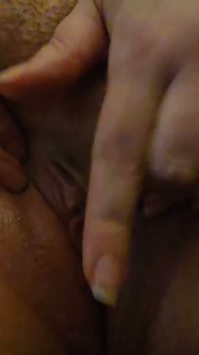 Amateur wife Cand!d Sandra gets undressed and plays with herself   Clip 1