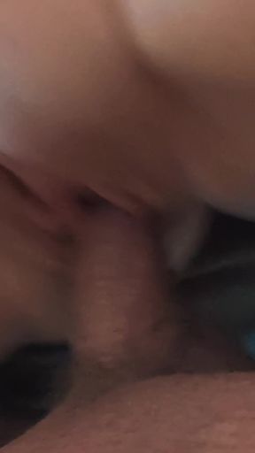 Fucking Esmeraldas Beautiful Pink Pussy