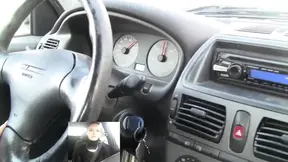 Nervous woman panics in flats with malfunctioning brakes