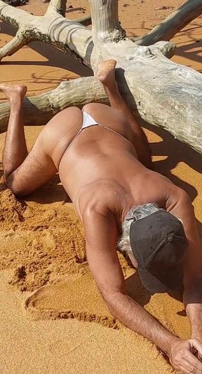 Hotgay on the Beach