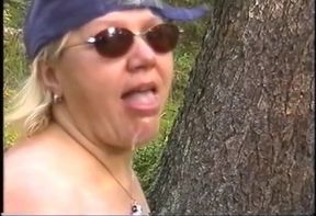 Big Titten Deutsche Oma liebt Gesichtsbehandlungen - Teil 11