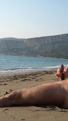 Beach Handjob: Beauty in Bikini Makes Him Get a Huge Cumshot at the Beach