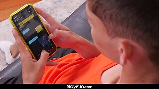 Bareback boys: latino twinks ride and deep throat each other in hardcore app encounter