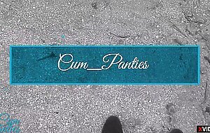 Stranger cum in my pussy on the beach