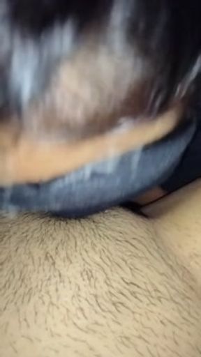 Woke up to me curvy gf eating my cunt