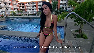 A very beautiful girl asked me a favor and I ended up putting my dick in her