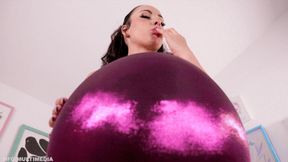 Ama Rio: Seduced Into Vore - Full Size Sensual Vore - MP4 720 hd