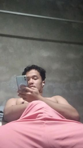 Hot Philippino twink  first Live Cam Adventure!