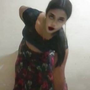 Hot Mohni Shemale Lahanga Choli Desi Video by Mohni9