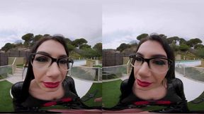 Baroness brings the pain to Valentina Nappi’s tight ass🍑 as GI Joe Baron