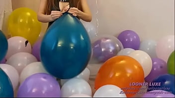 Ballooner Luxe - Blow and Sit pop crystal balloon