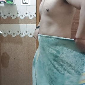 Bathroom Me Nanga Nahate hue Bathing Video