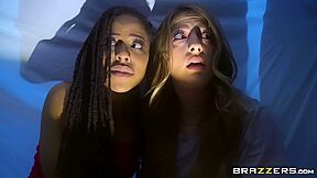 Kira Noir, Kristen Scott, Xander Corvus Sluts Scared Straight / 3.5.2019